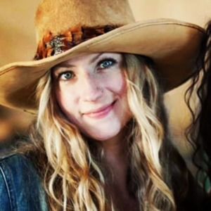 Meet your Posher, Robyn